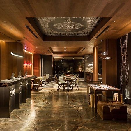 Inhouse Hotel Taichung Exterior photo