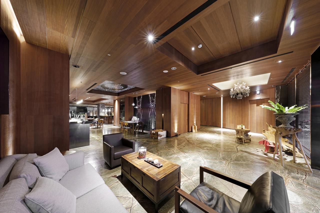 Inhouse Hotel Taichung Exterior photo